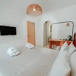 Ξενοδοχείο Perle House Φετιγιέ