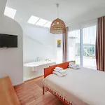 Perle House Ξενοδοχείο *
