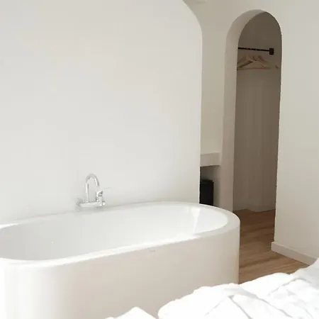 Hotell Perle House
